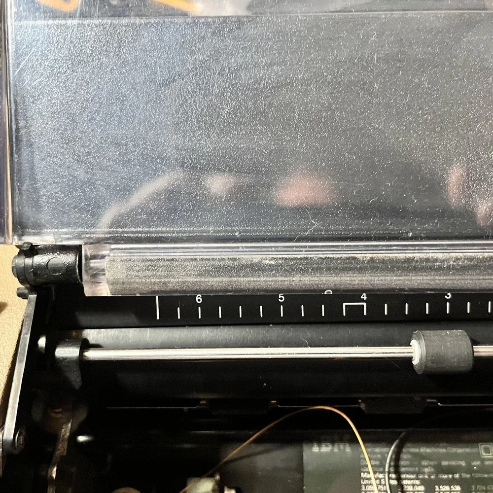 IBM Typewriter Correcting Selectric III Electric Tan *FOR PARTS ONLY